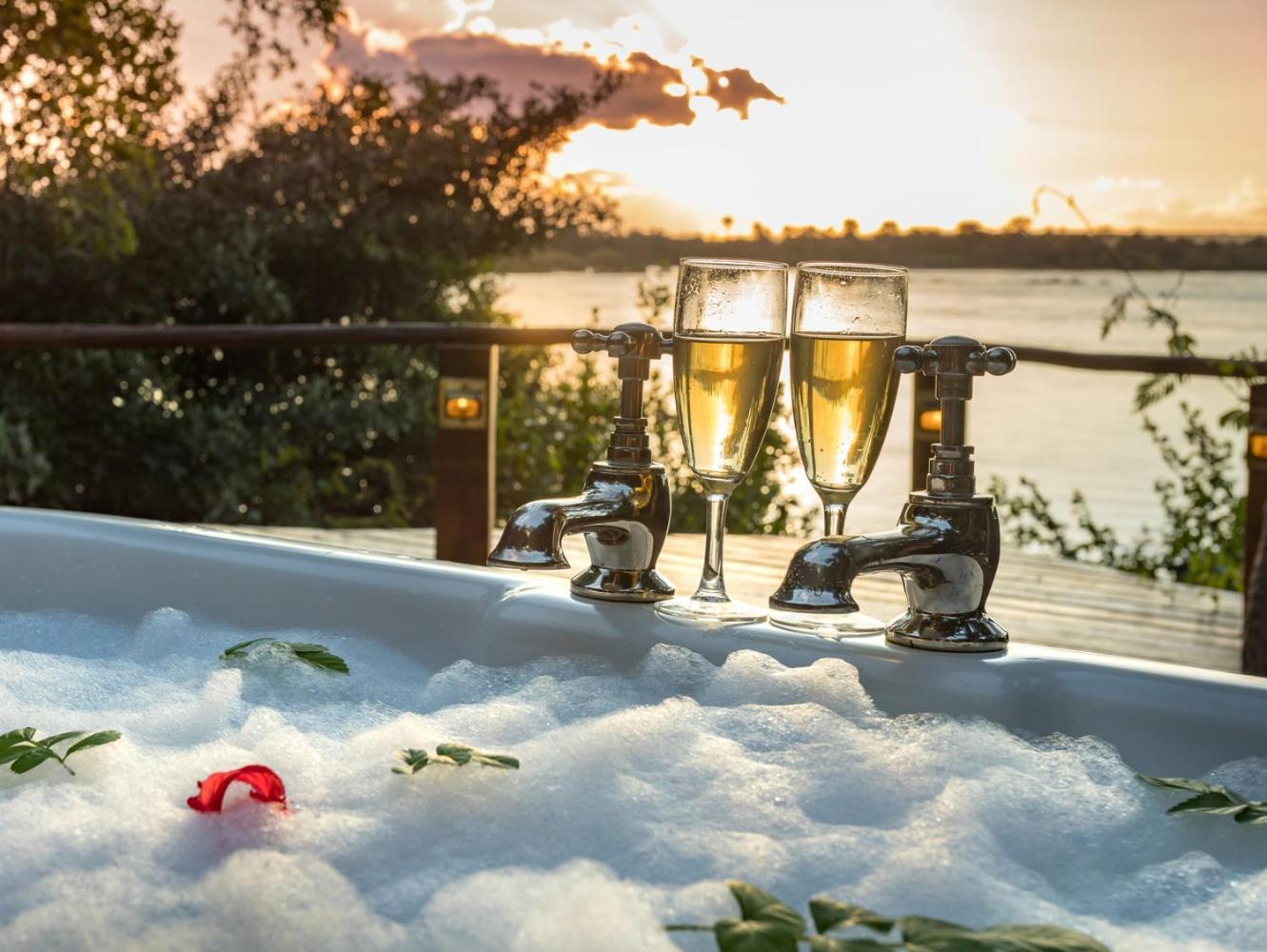 Tongabezi Villa Simonga ภายนอก รูปภาพ